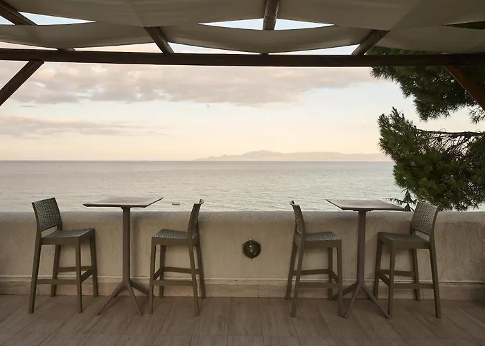 Vila Ikia A Mare PalaiónTsiflíkion