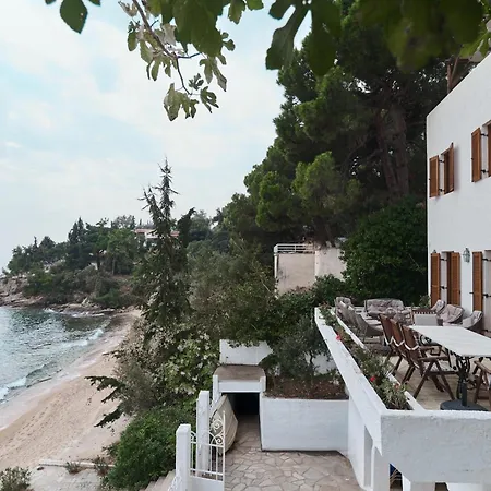 Ikia A Mare * PalaiónTsiflíkion