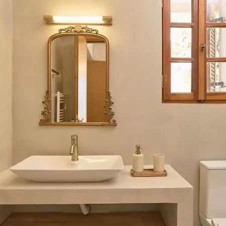 Ikia A Mare * PalaiónTsiflíkion