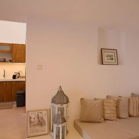 Ikia A Mare * PalaiónTsiflíkion