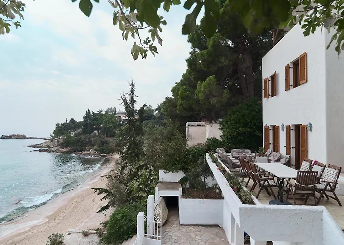 Ikia A Mare * PalaiónTsiflíkion